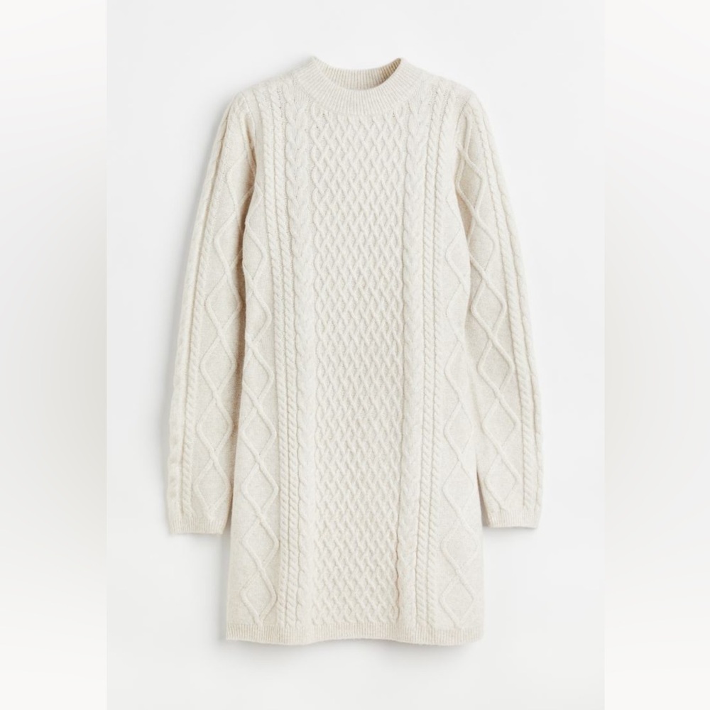Sweater cable knit dress